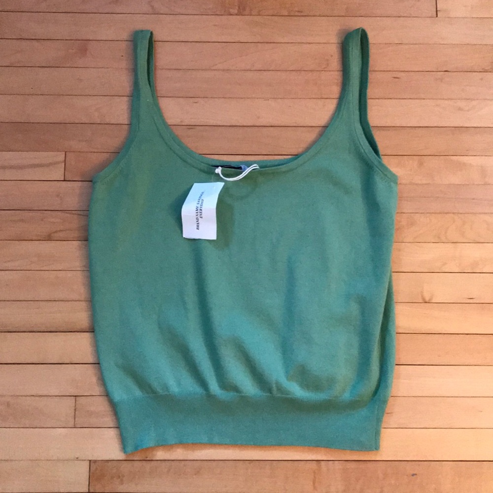 BOGO The Limited Sweater Vest sz L NWT - Picture 3 of 3